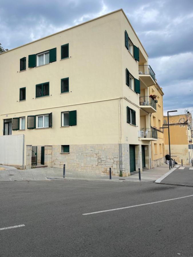 Apartamento Aquamarine Sant Feliu En La Playa Con Patio Sant Feliu de Guíxols Exterior foto